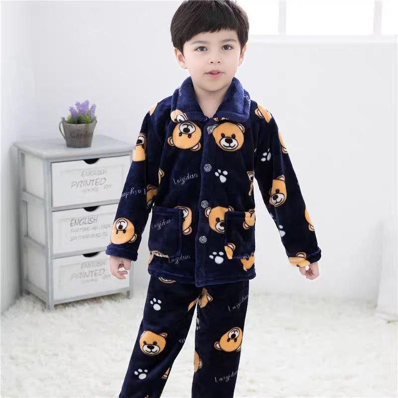 Pijamas de invierno cálidas para niños