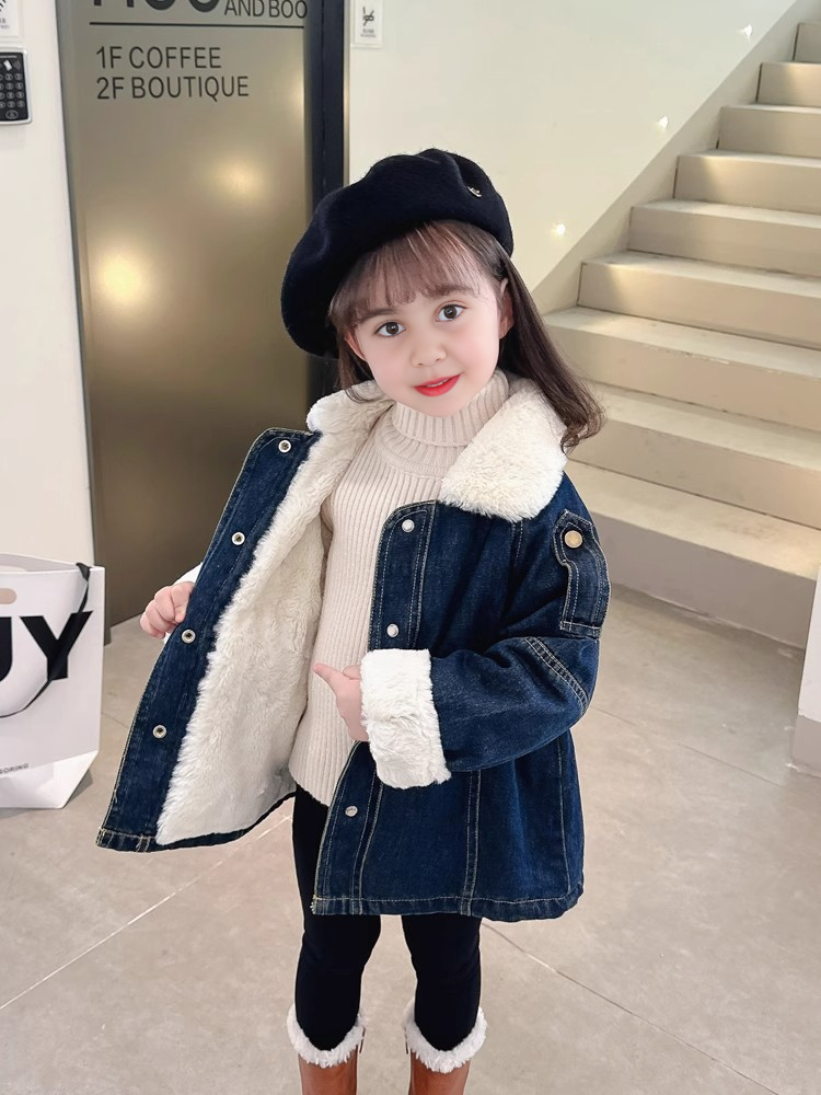 Abrigo vaquero forrado con piel, cálido y adecuado para el invierno