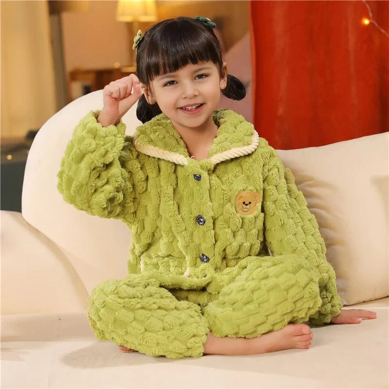 Pijamas de invierno cálidas para niños