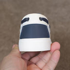 حذاء كلاسيكي بتصميم عصري