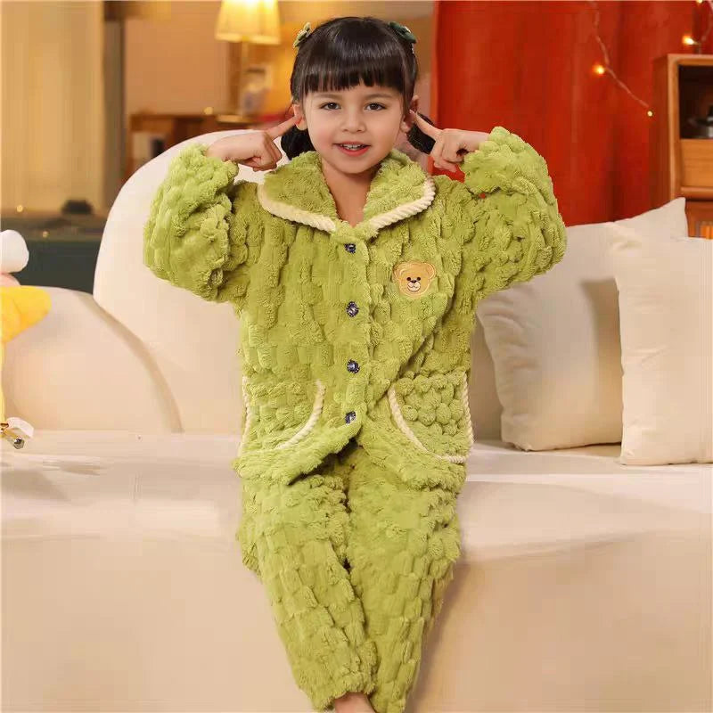 Pijamas de invierno cálidas para niños