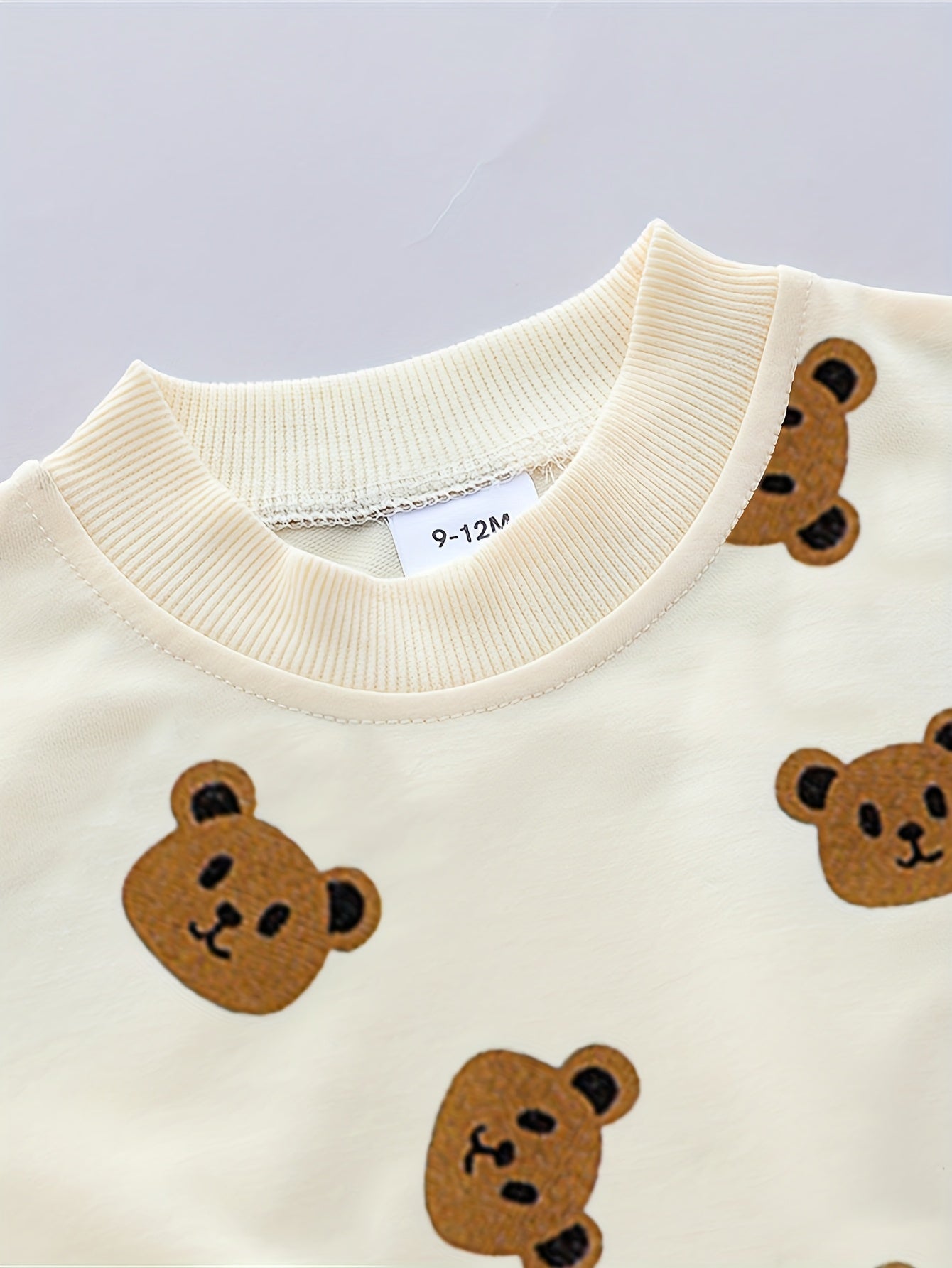 Conjunto de dos piezas: sudadera y pantalón de algodón cómodo