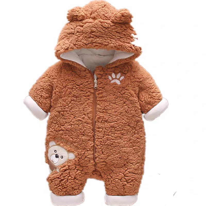 Conjunto de invierno “Teddy Bear” con diseño cómodo para niños.