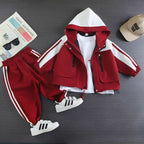 طقم رياضي أنيق من قطعتين بلمسة عصرية