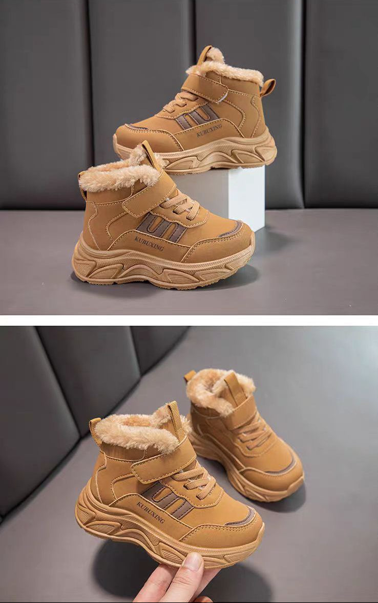 حذاء شتوي أنيق بطانة فرو دافئة وناعمة مناسب للشتاء