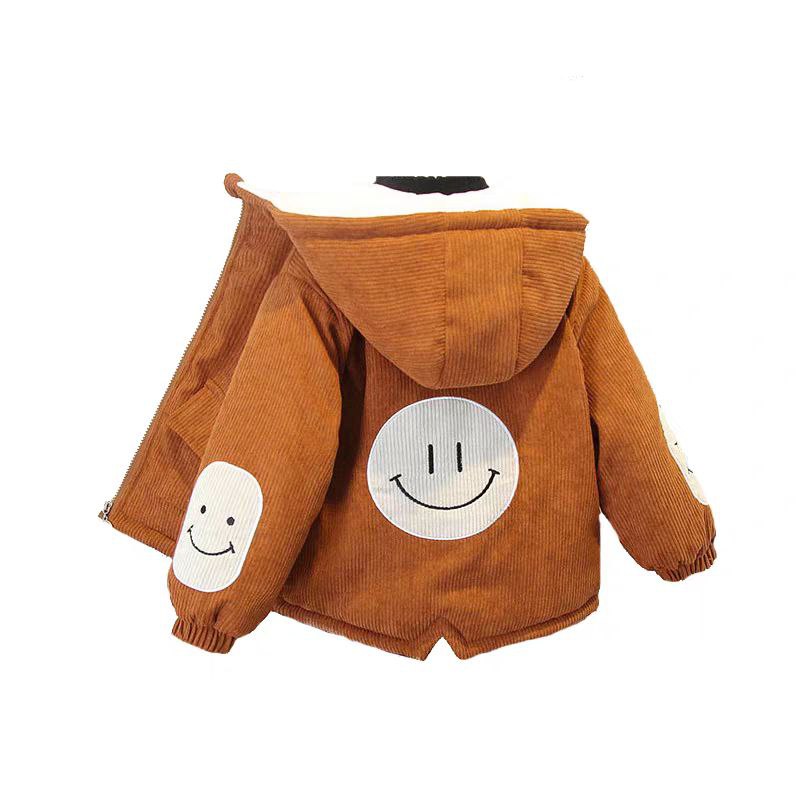 Chaqueta de invierno acolchada con capucha cálida