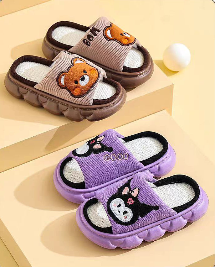 صنادل بتصميم كرتوني