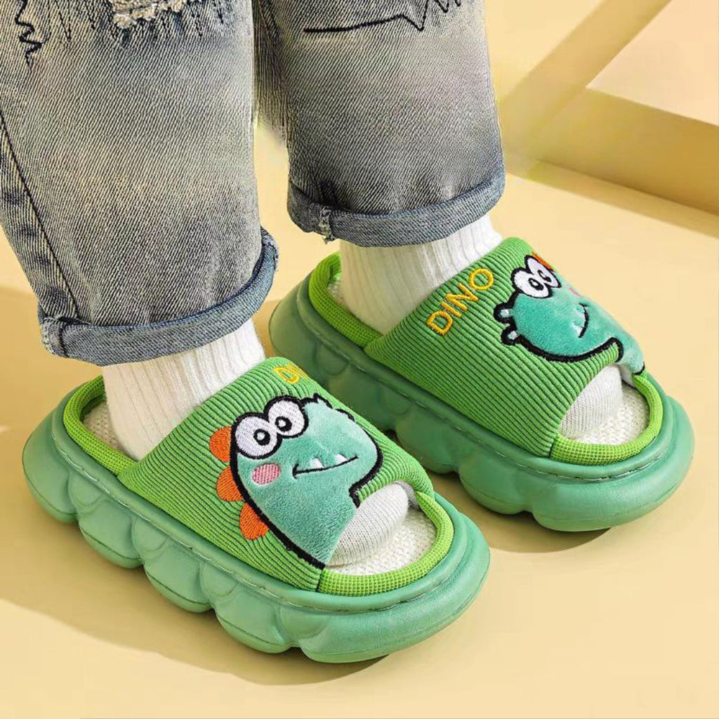 صنادل بتصميم كرتوني