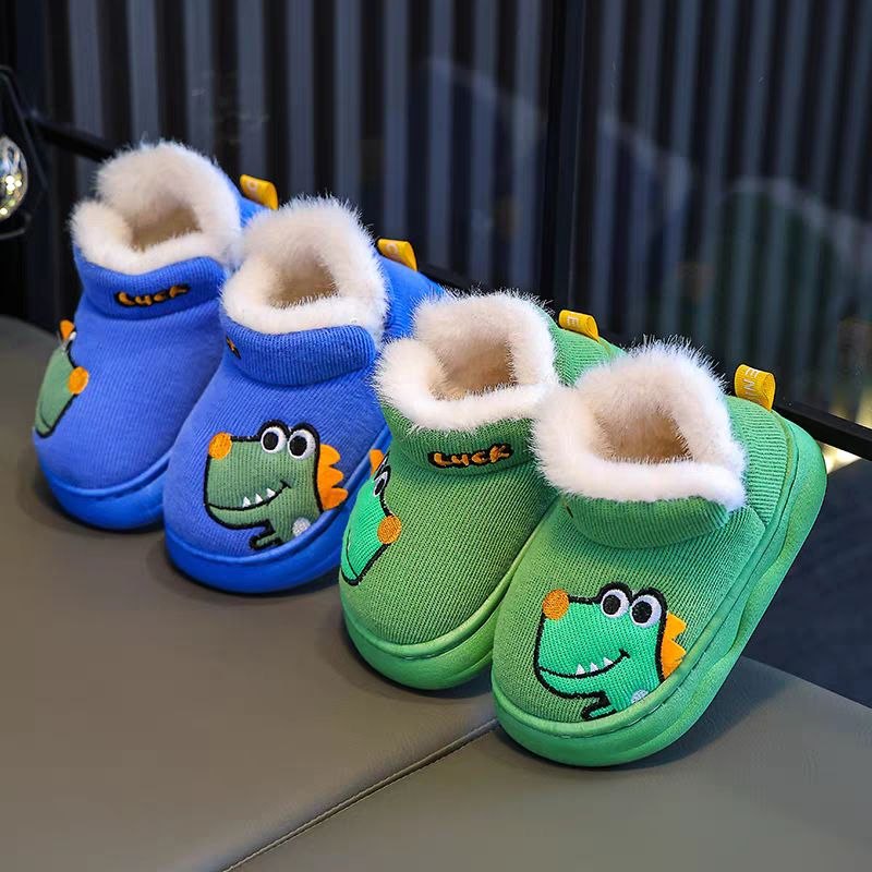 حذاء شتوي مبطّن بتصميم ديناصور