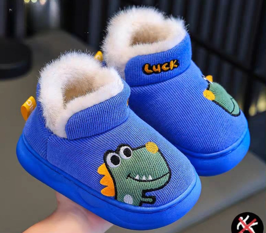 حذاء شتوي مبطّن بتصميم ديناصور