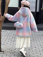 Abrigo de invierno con diseño atractivo en suaves tonos pastel