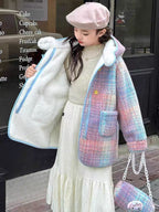 Abrigo de invierno con diseño atractivo en suaves tonos pastel