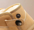 بوت شتوي بتصميم لطيف مزين بوجه دب