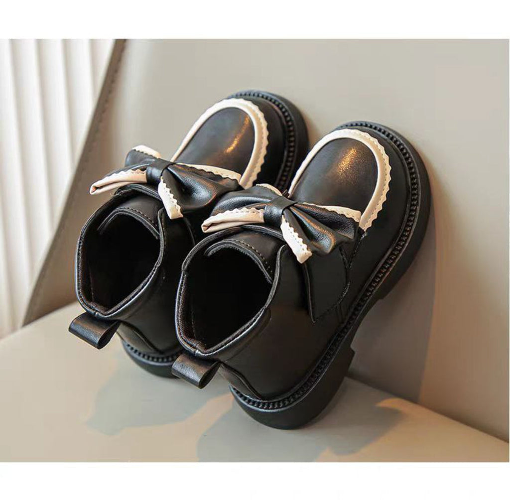 حذاء شتوي أنيق بفيونكة فاخرة