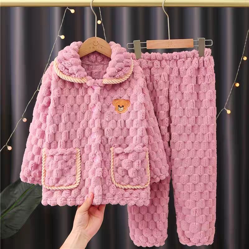 Pijamas de invierno cálidas para niños