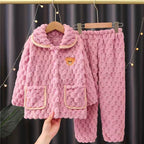 Pijamas de invierno cálidas para niños