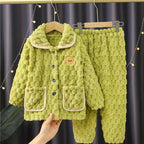 Pijamas de invierno cálidas para niños