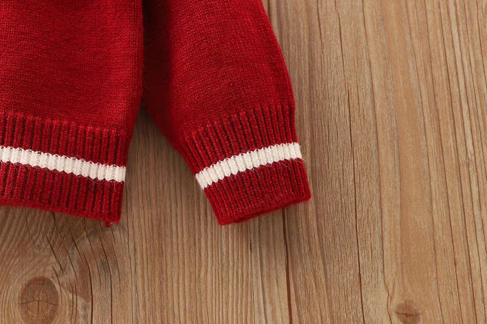 Vestido de invierno de una sola pieza con diseño clásico.