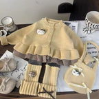 Conjunto de 2 piezas: blusa tejida con volante y pantalón de algodón elástico con calentadores para las piernas.