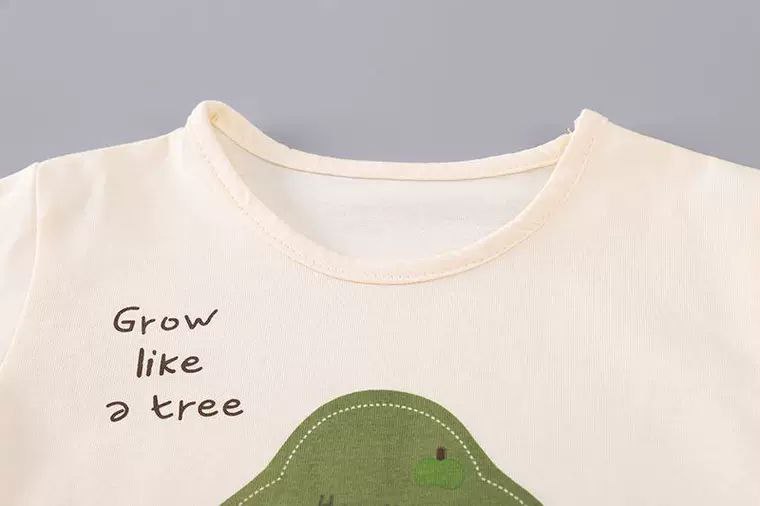 Conjunto de 3 piezas: camisa de botones, camiseta interior y pantalón