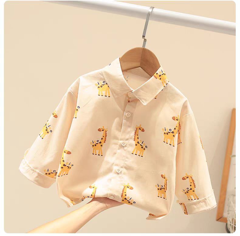 Conjunto de 3 piezas: camiseta de algodón, chaqueta de punto y pantalón vaquero