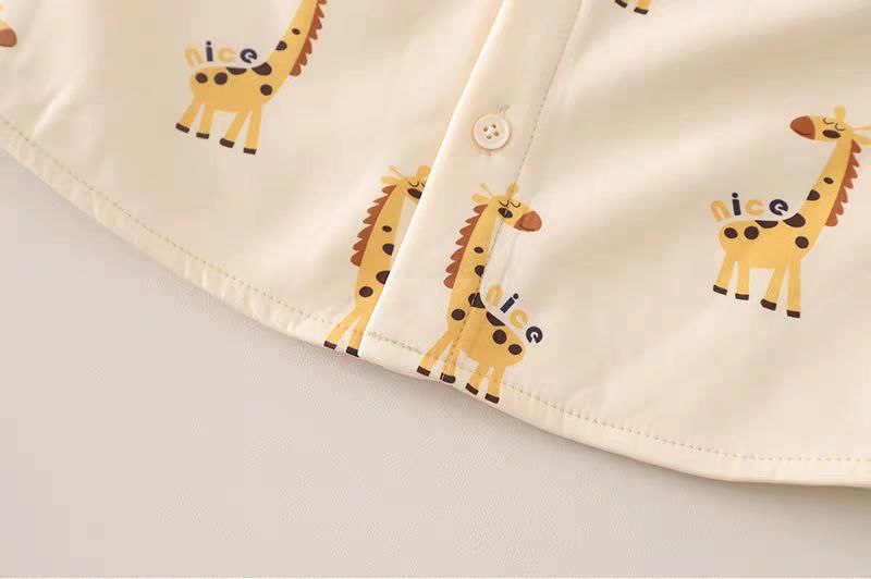 Conjunto de 3 piezas: camiseta de algodón, chaqueta de punto y pantalón vaquero