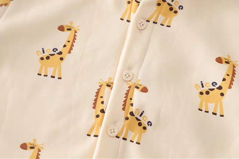 Conjunto de 3 piezas: camiseta de algodón, chaqueta de punto y pantalón vaquero