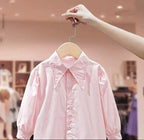 Conjunto de 3 piezas: camisa de manga larga, chaleco de lana decorado y pantalón vaquero