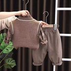 Conjunto de 3 piezas: camisa de cuadros, chaleco de lana y pantalón