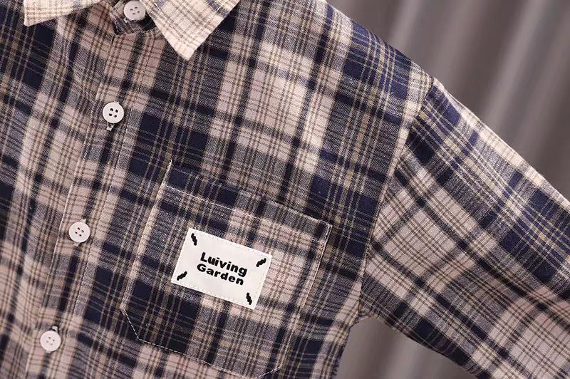 Conjunto de 3 piezas: camisa de cuadros, camiseta interior y pantalón vaquero