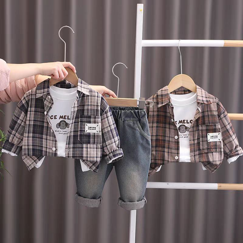 Conjunto de 3 piezas: camisa de cuadros, camiseta interior y pantalón vaquero