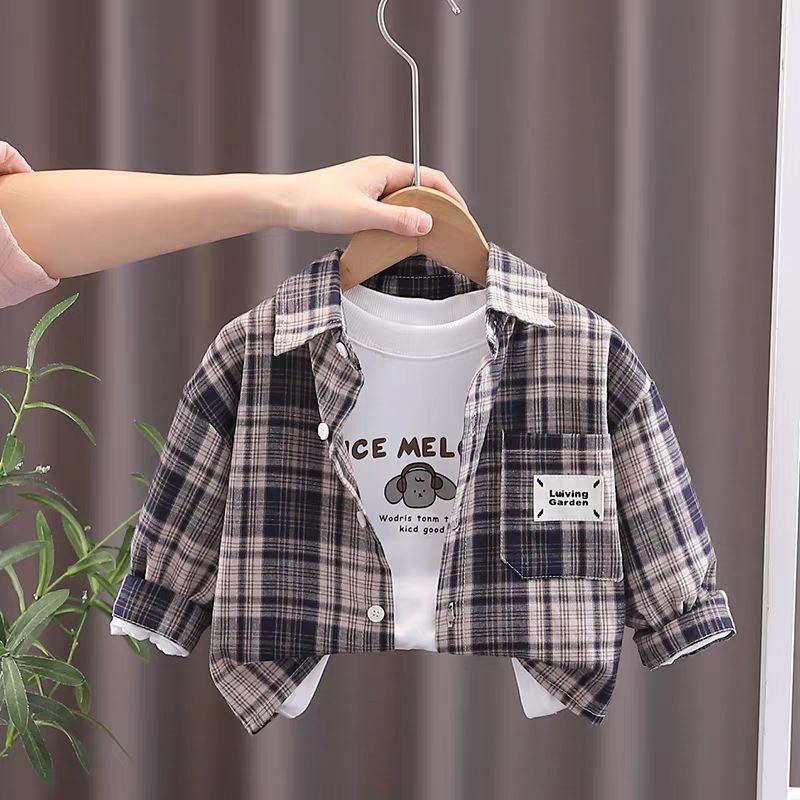 Conjunto de 3 piezas: camisa de cuadros, camiseta interior y pantalón vaquero