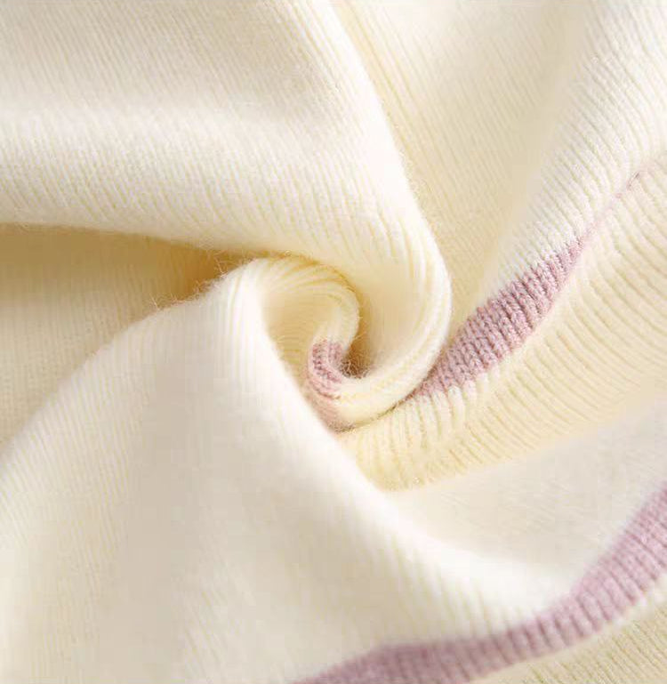 Vestido de invierno cálido con diseño de lazos de satén.