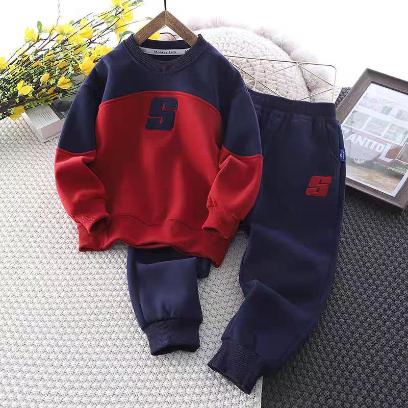 Conjunto de 2 piezas: sudadera y pantalón con diseño deportivo