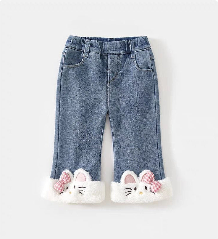 Conjunto de 2 piezas: suéter de lana y pantalón vaquero.