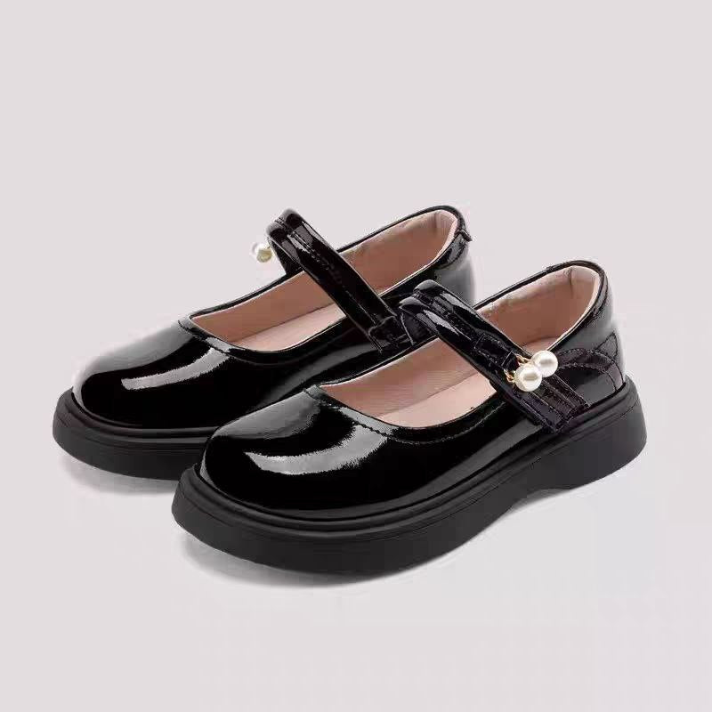 حذاء بناتي عصري أنيق بتصميم كلاسيكي