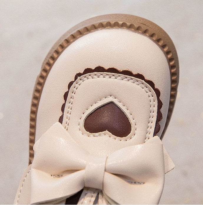 حذاء أنيق كلاسيكي بتصميم فيونكة أمامية