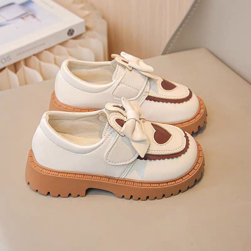 حذاء أنيق كلاسيكي بتصميم فيونكة أمامية