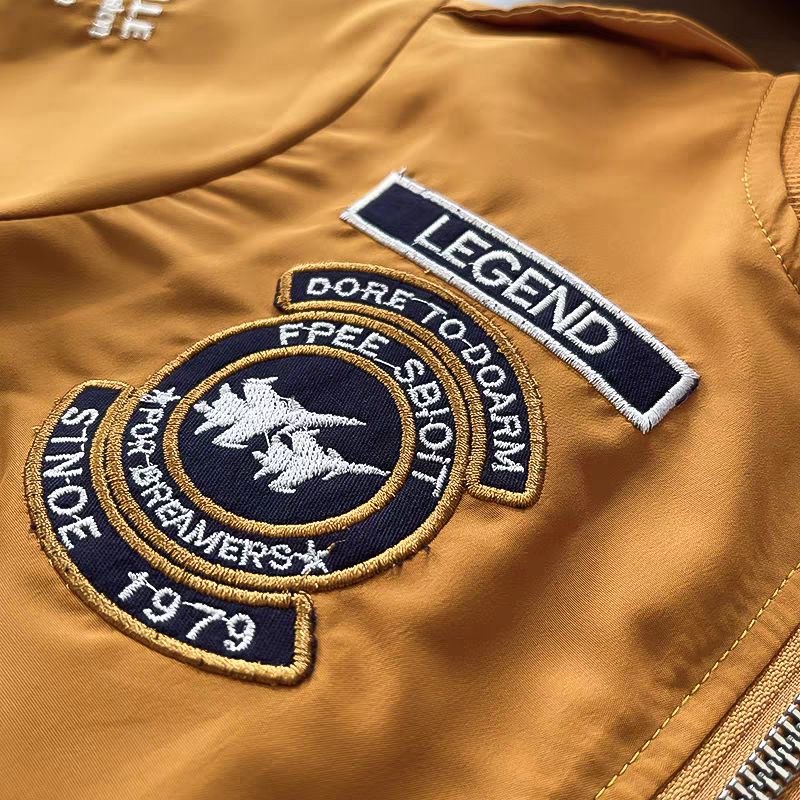 Conjunto de 3 piezas con diseño moderno