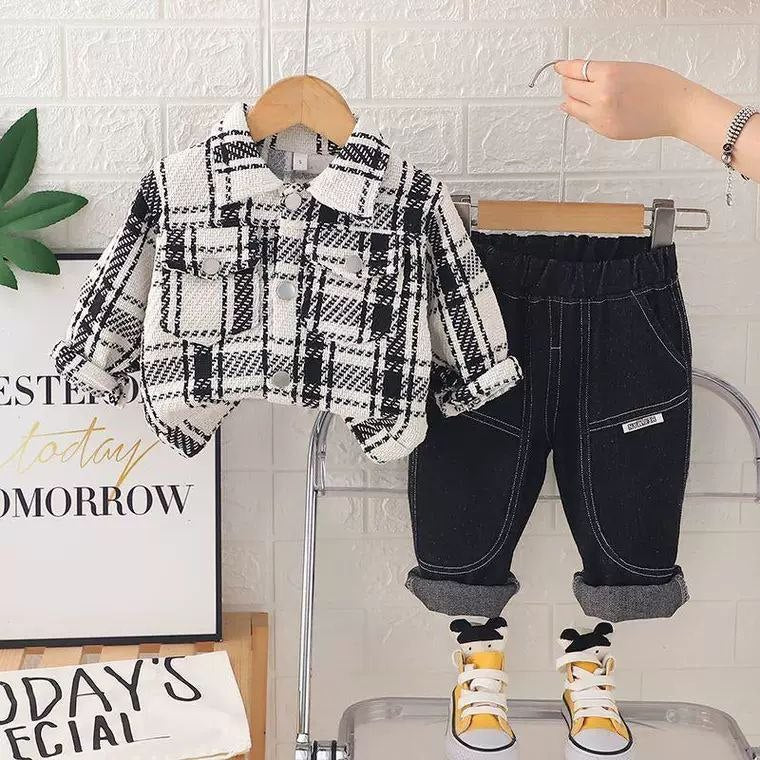 Conjunto de 3 piezas: camisa, camiseta interior y pantalón vaquero