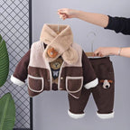 Conjunto de 3 piezas: chaqueta, camiseta interior y pantalón de diseño cálido