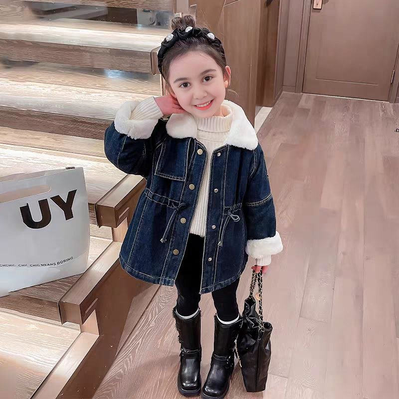 Abrigo vaquero forrado con piel, cálido y adecuado para el invierno