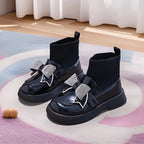 حذاء بناتي فاخر بتصميم عصري أنيق و فيونكة مزينة بالكريستال