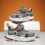 حذاء بتصميم رياضي عصري كرتوني بعيون ثلاثية الأبعاد