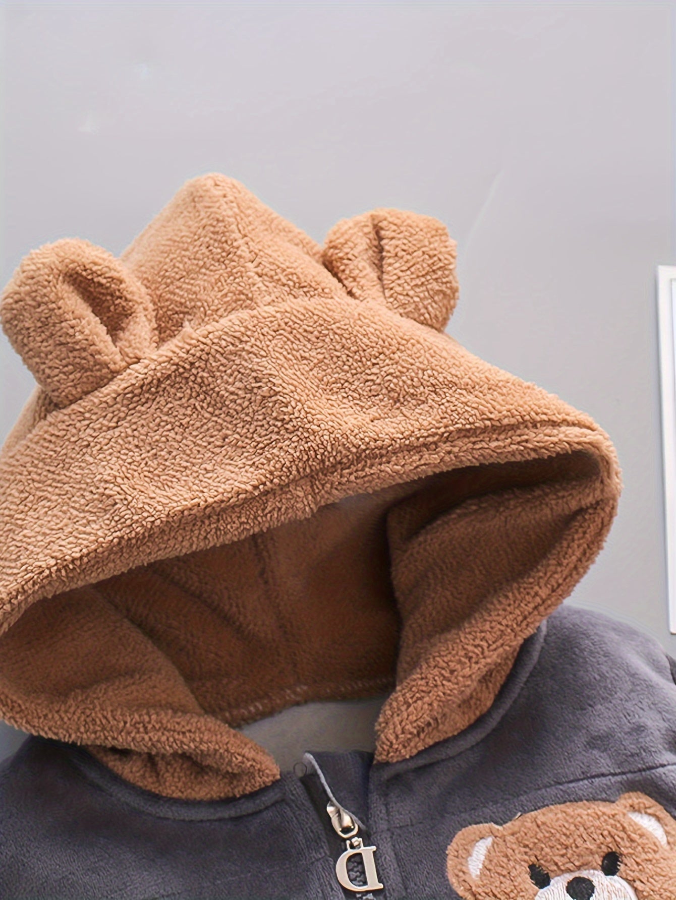 Conjunto infantil de 3 piezas con bordado de osito cálido para invierno