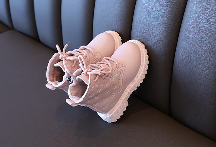 بوت شتوي دافئ وردي مناسب لشتاء