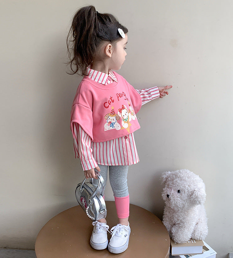 Conjunto de 3 piezas: suéter corto, camisa a rayas y chaleco de colores.