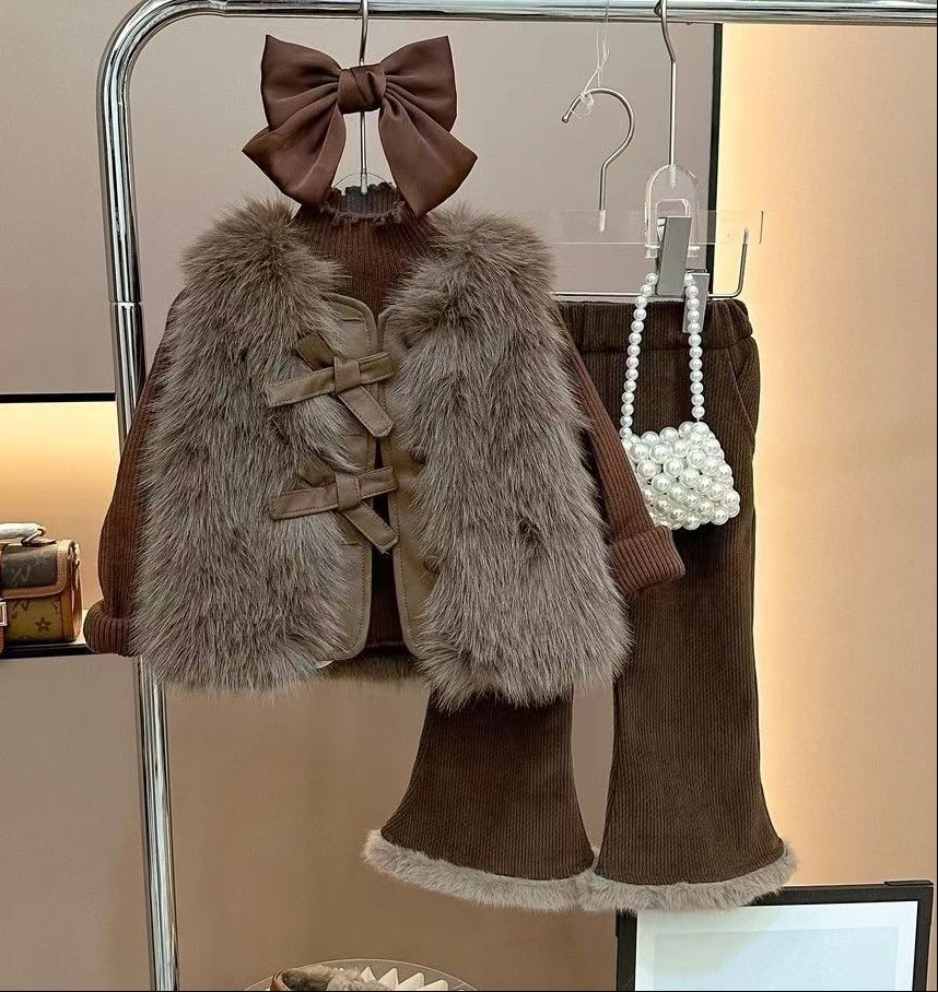 Conjunto de invierno elegante para niñas de 3 piezas: diseño refinado con detalles de piel sintética.