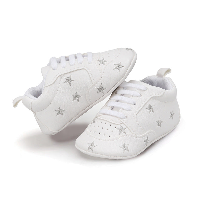 حذاء الرضع بتصميم مطرّز بنجوم