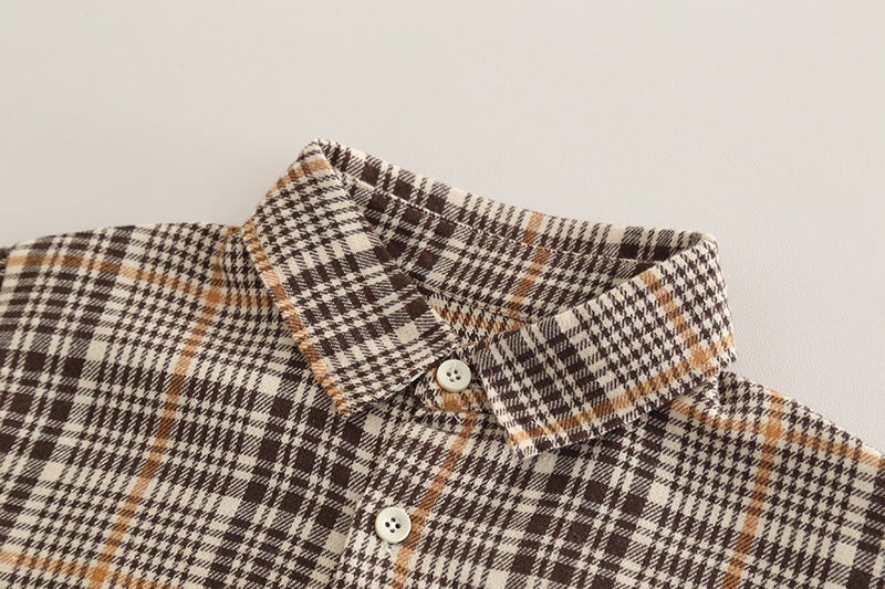 Conjunto de 3 piezas: chaqueta, camisa de cuadros interior y pantalón vaquero